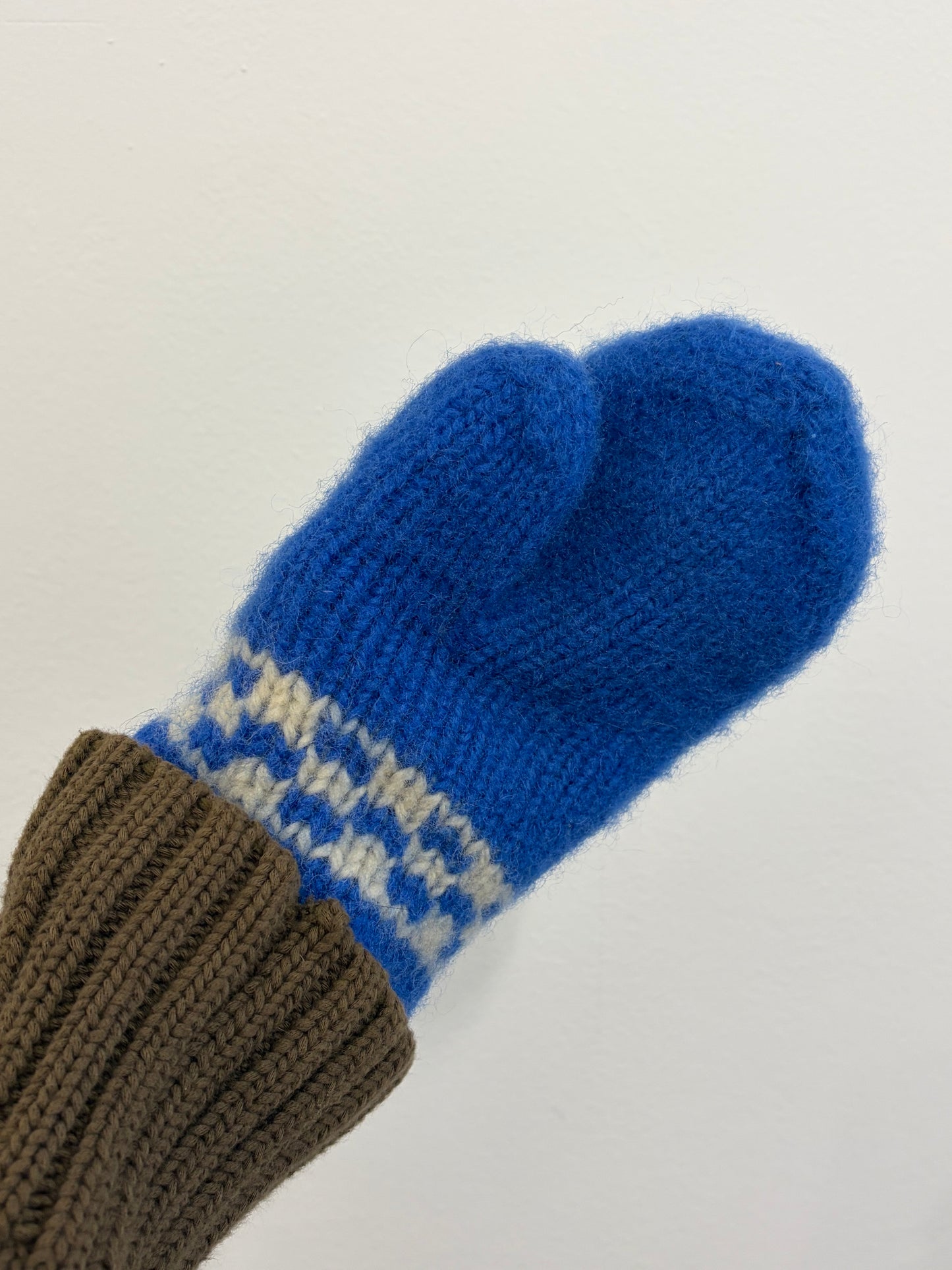 Ręcznie robione rękawiczki wełniane