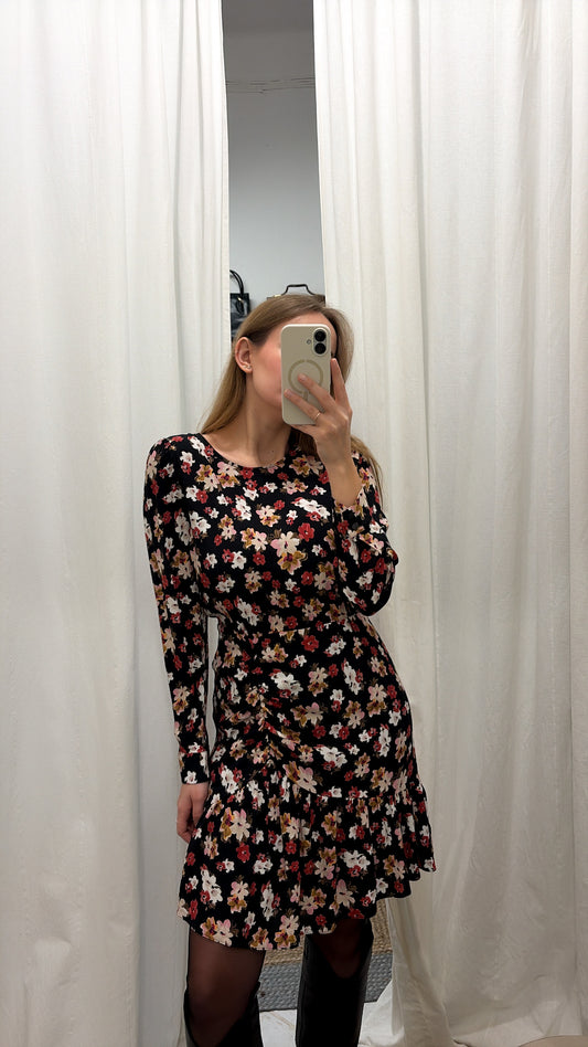 Sukienka ze 100% wiskozy w kwiaty | S/M