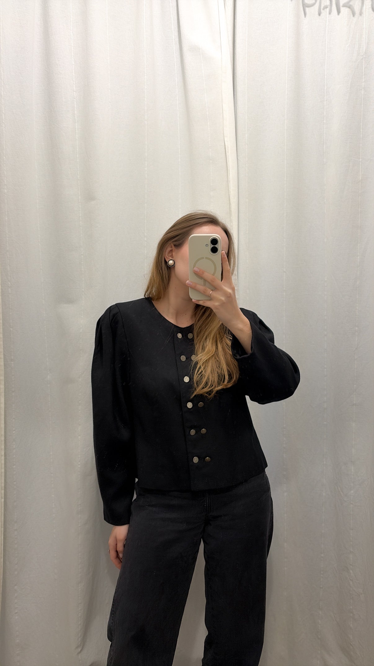 Żakiet vintage z szerokimi ramionami i ozdobnymi guzikami | M-XL