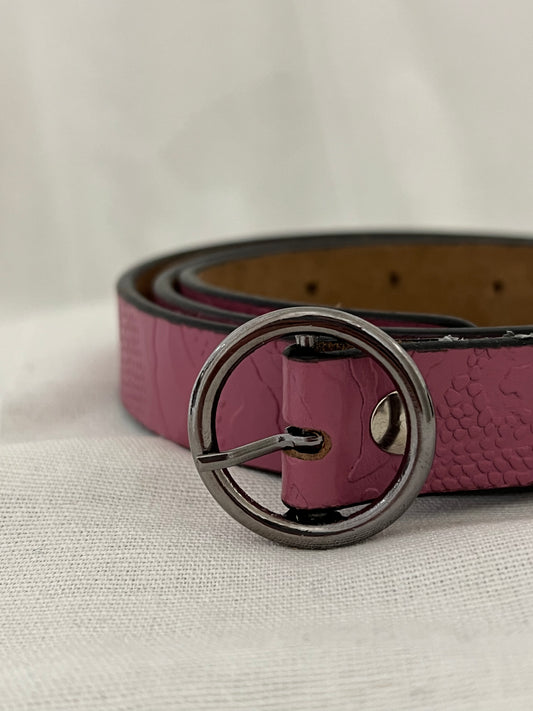 Różowy pasek ze srebrną klamrą | skóra naturalna | small