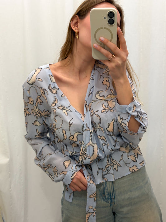 Błękitna bluzka ze 100% jedwabiu z baskinką | L-XL
