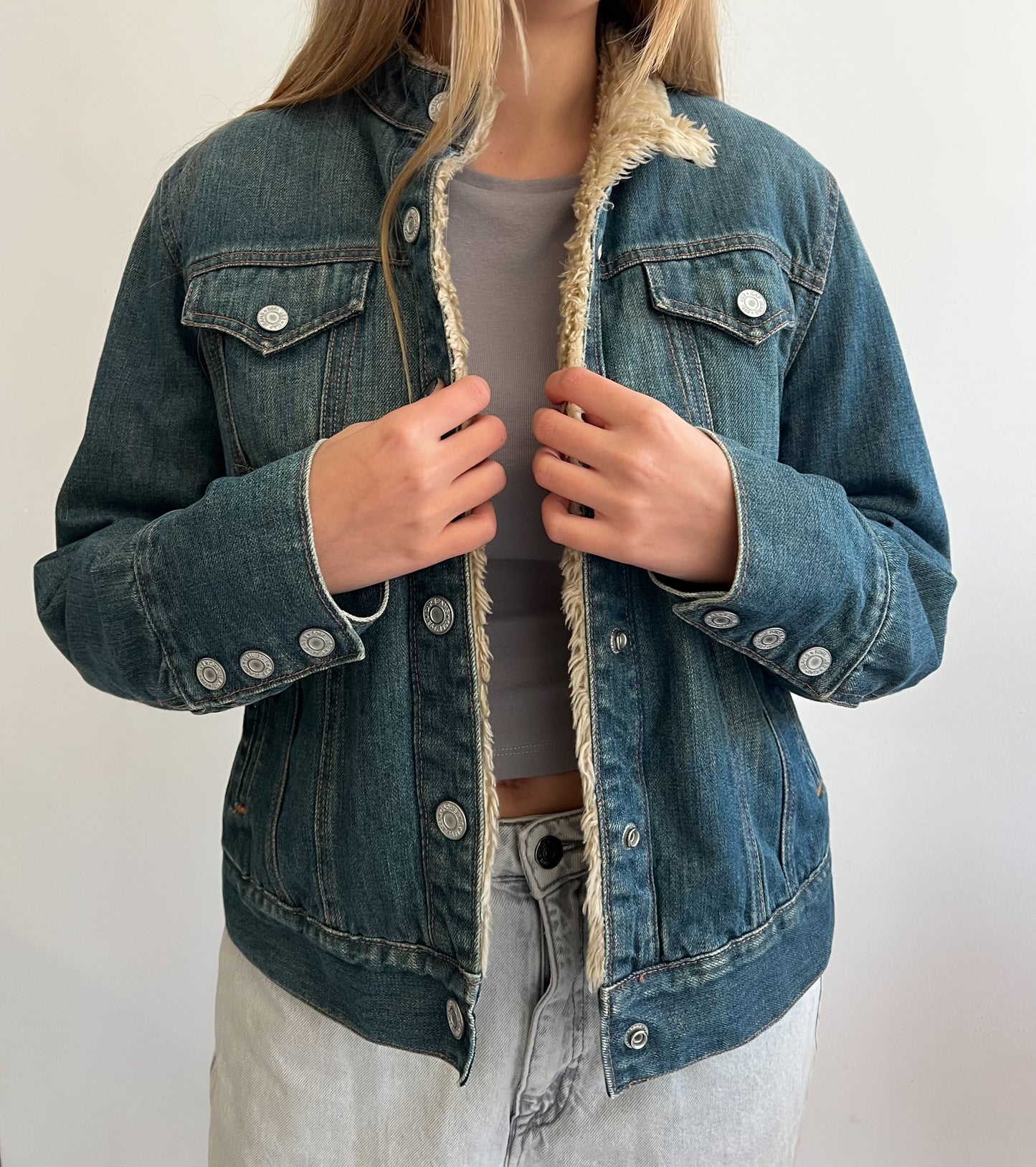 Denim kurtka z futerkiem | GAP | XS\S