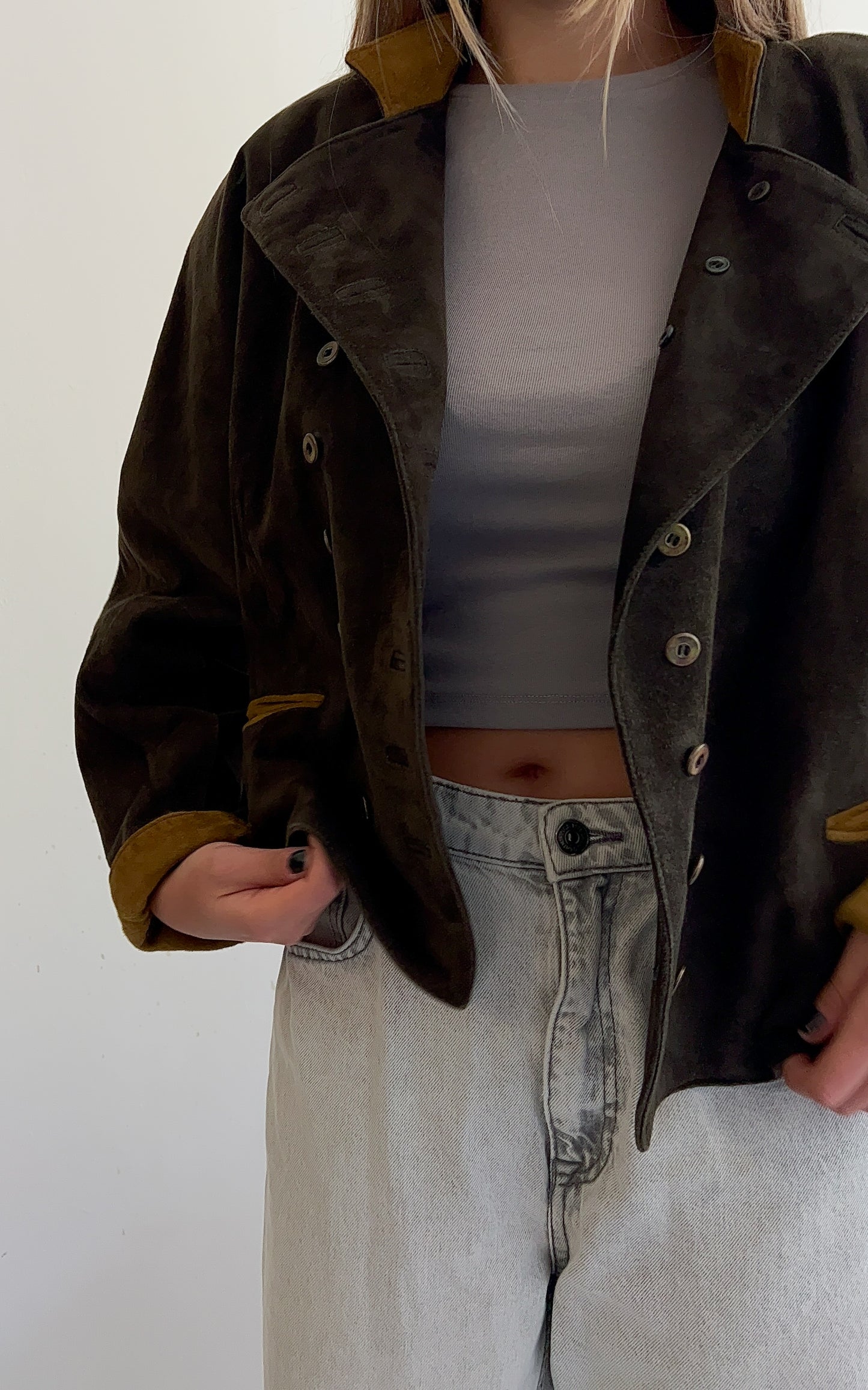 Vintage zamszowa kurtka z zarysowaniem lini ramion | M/L