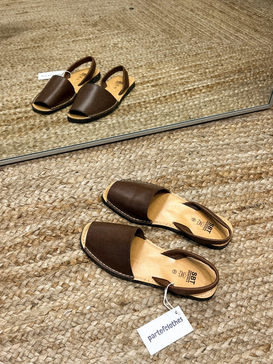 Brązowe sandały Avarcars | skóra naturalna | 41/42 | unisex