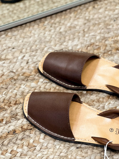 Brązowe sandały Avarcars | skóra naturalna | 41/42 | unisex