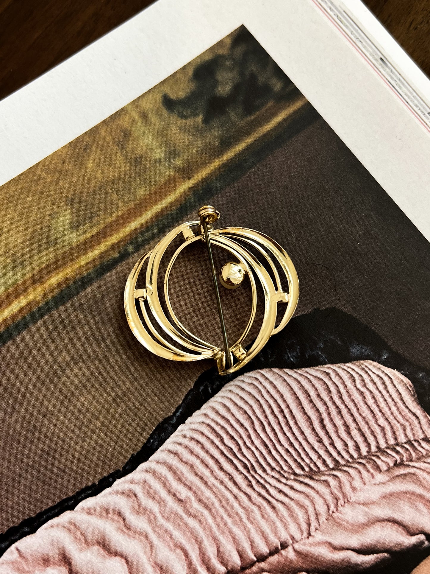 Ażurowa złota broszka geometryczne | 70'/80'