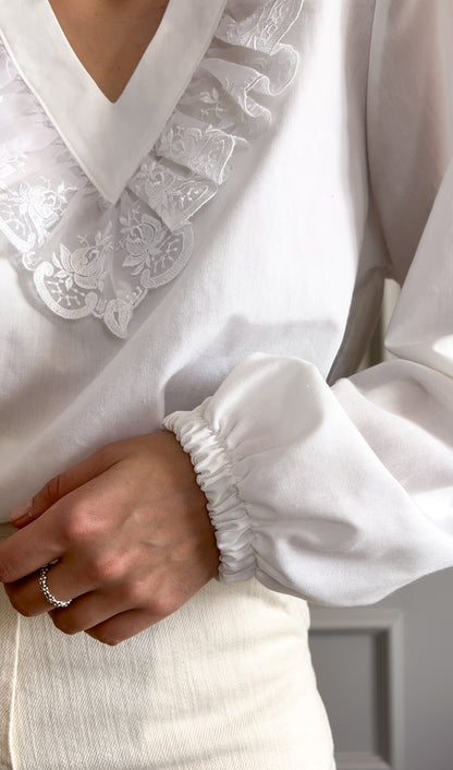 Biała bluzka z koronką – lata 70/80 | M/L