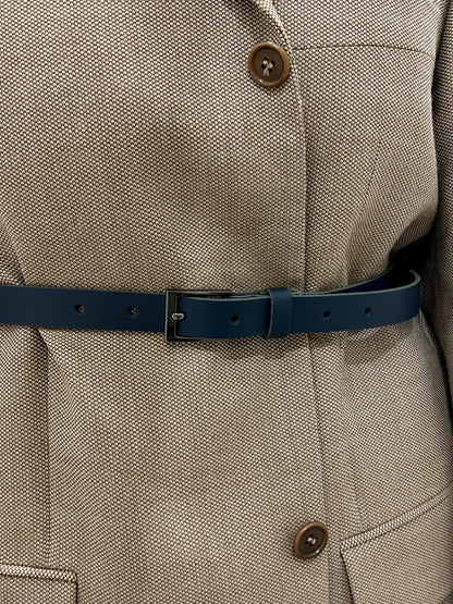 Pasek z granatowym wykończeniem | skóra naturalna | medium