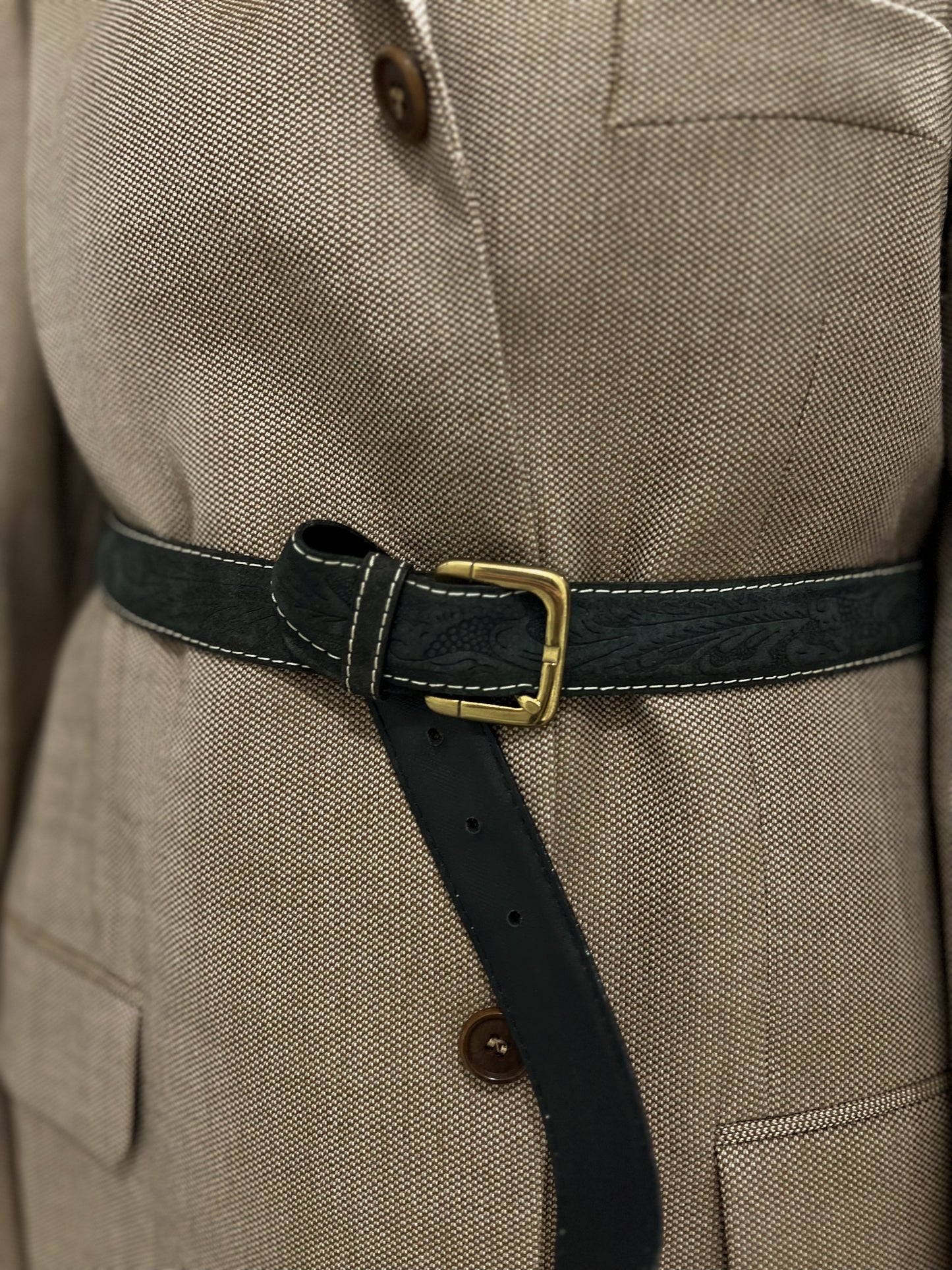 Zamszowy miękki pasek z tłoczeniem | skóra naturalna | large