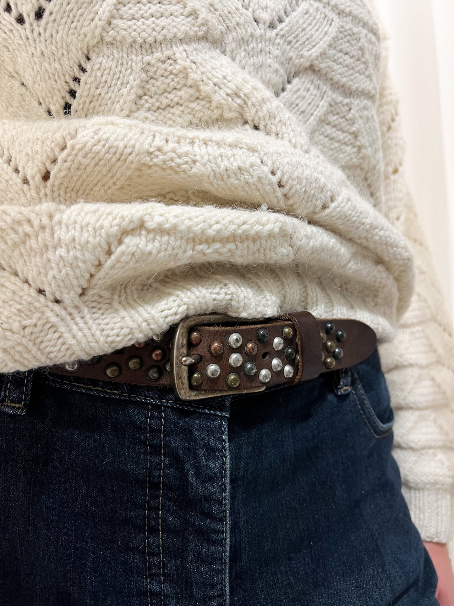 Masywny brązowy pasek z ćwiekami | skóra naturalna | small