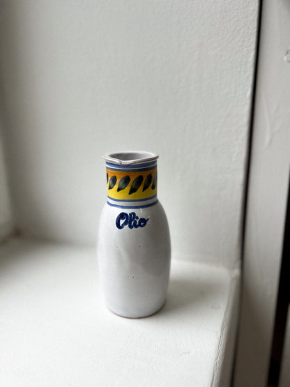 Ręcznie malowana ceramiczna butelka na oliwę