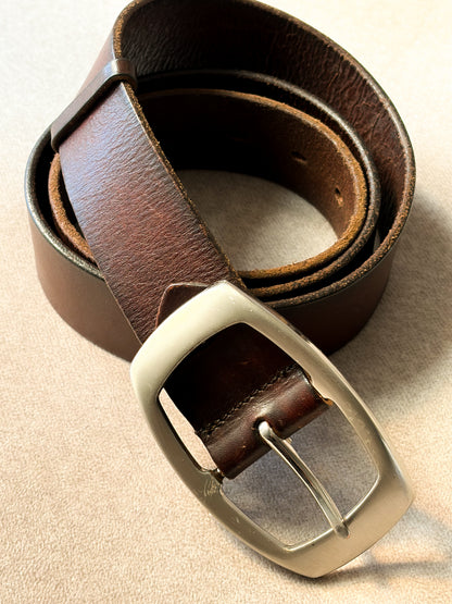Skórzany pasek vintage z dużą srebrną klamrą | MEDIUM