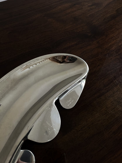 Komplet trzech stalowych klipsów do talerza marki Effepi