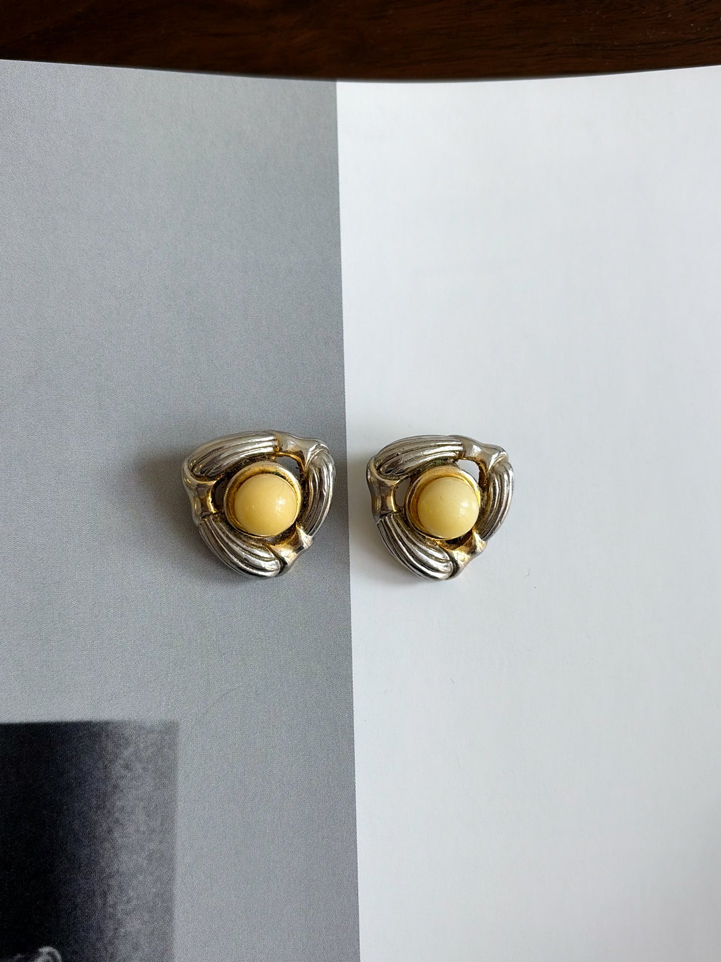 Masywne vintage  klipsy
