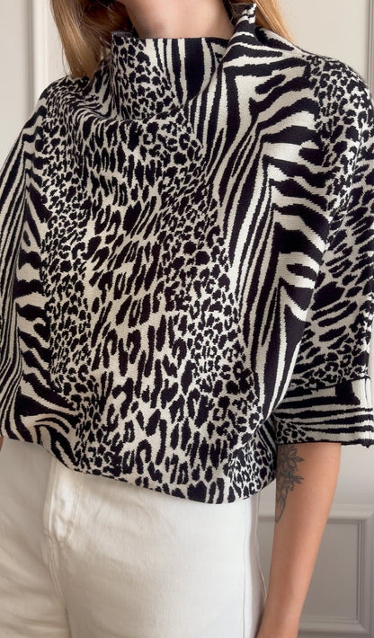 Sweter na krótki rękaw w motyw zebry