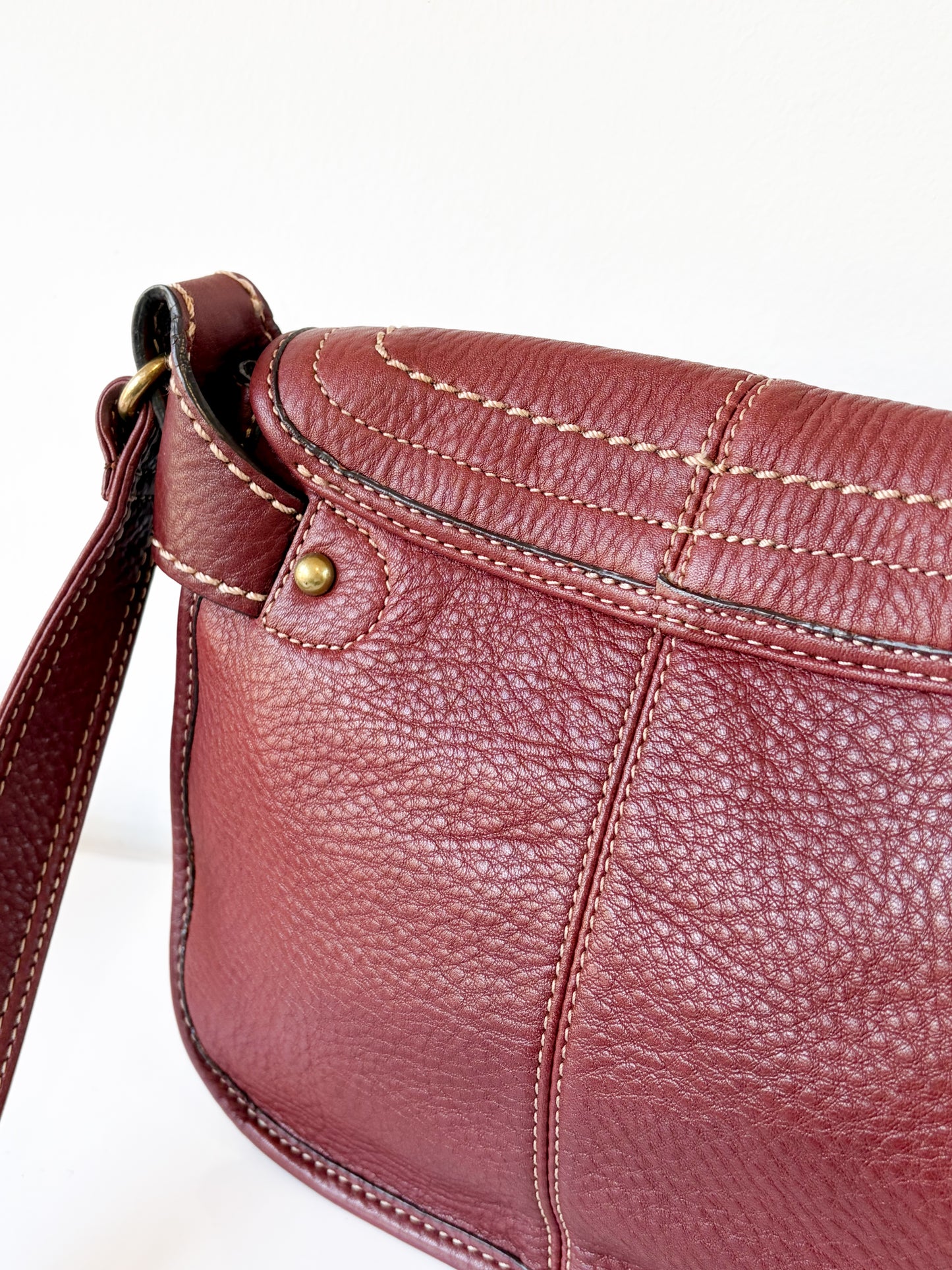 FOSSIL burgundowa torebka ze 100% skóry naturalnej