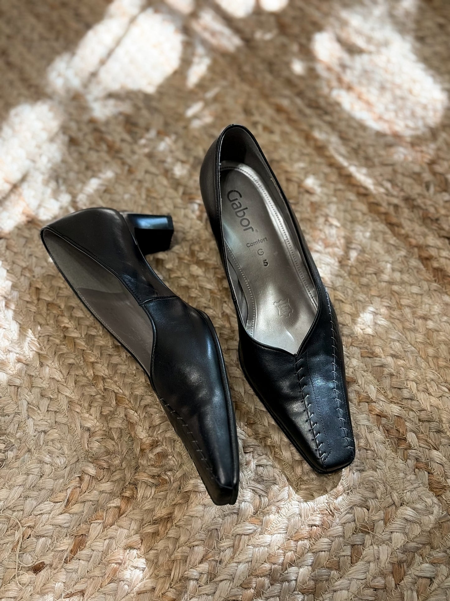 Gabor vintage skórzane czółenka z wydłużonym noskiem | 38-38,5
